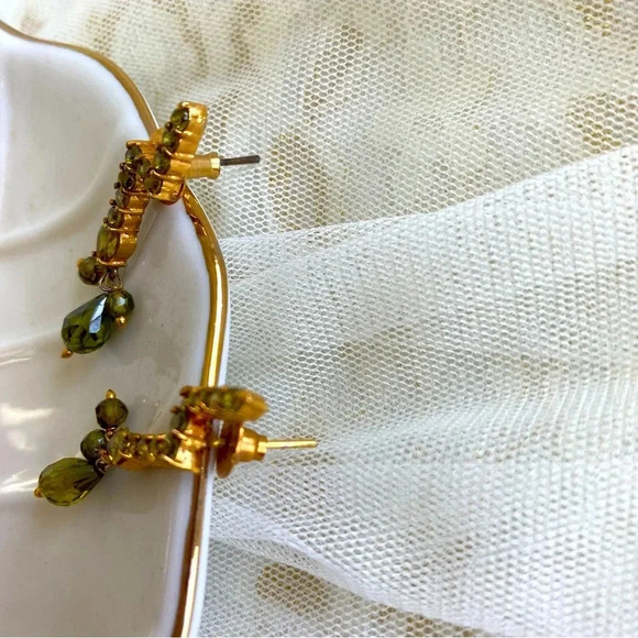 Peridot Gemstone and Beaded Unique Designer Goldplated Earring set - Picture 2 of 6
